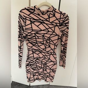 Geometric Black and Light Pink Long Sleeve Mini Dress